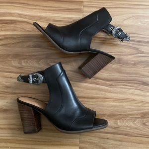 LIKE NEW - Seychelles/Anthro Womens Leather Western Buckle Block Hell SIZE 6.5